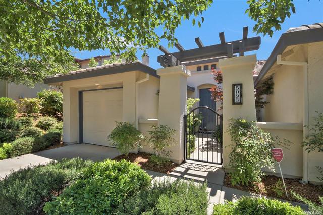 5305 Garlenda Dr