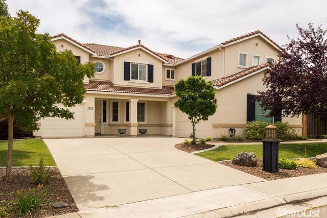 3570 Christa Ct