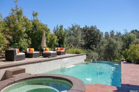 2401 Mormon Island Dr