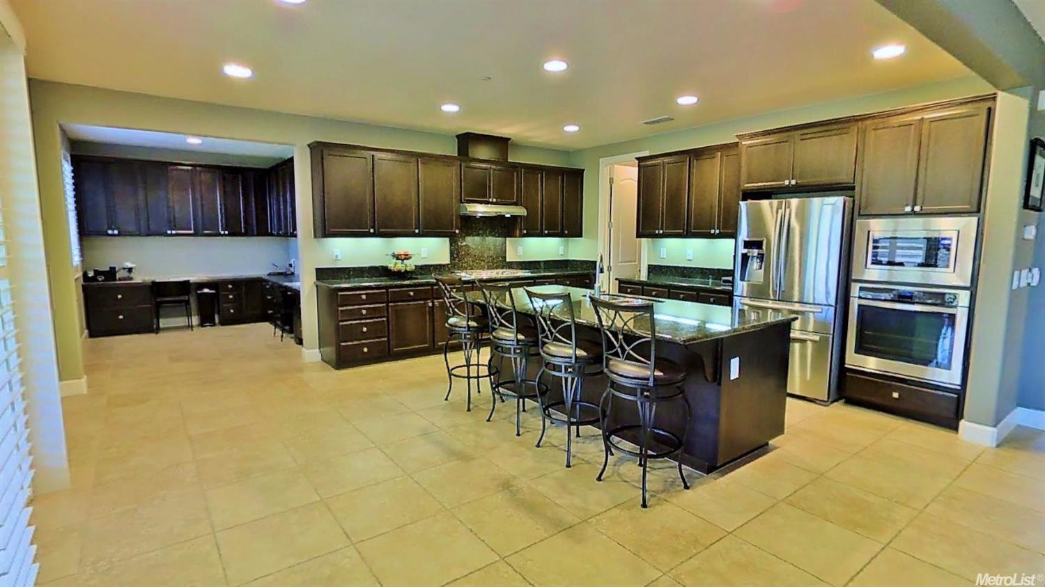 For Sale: 902 Anvil Cir Rocklin, CA 95765