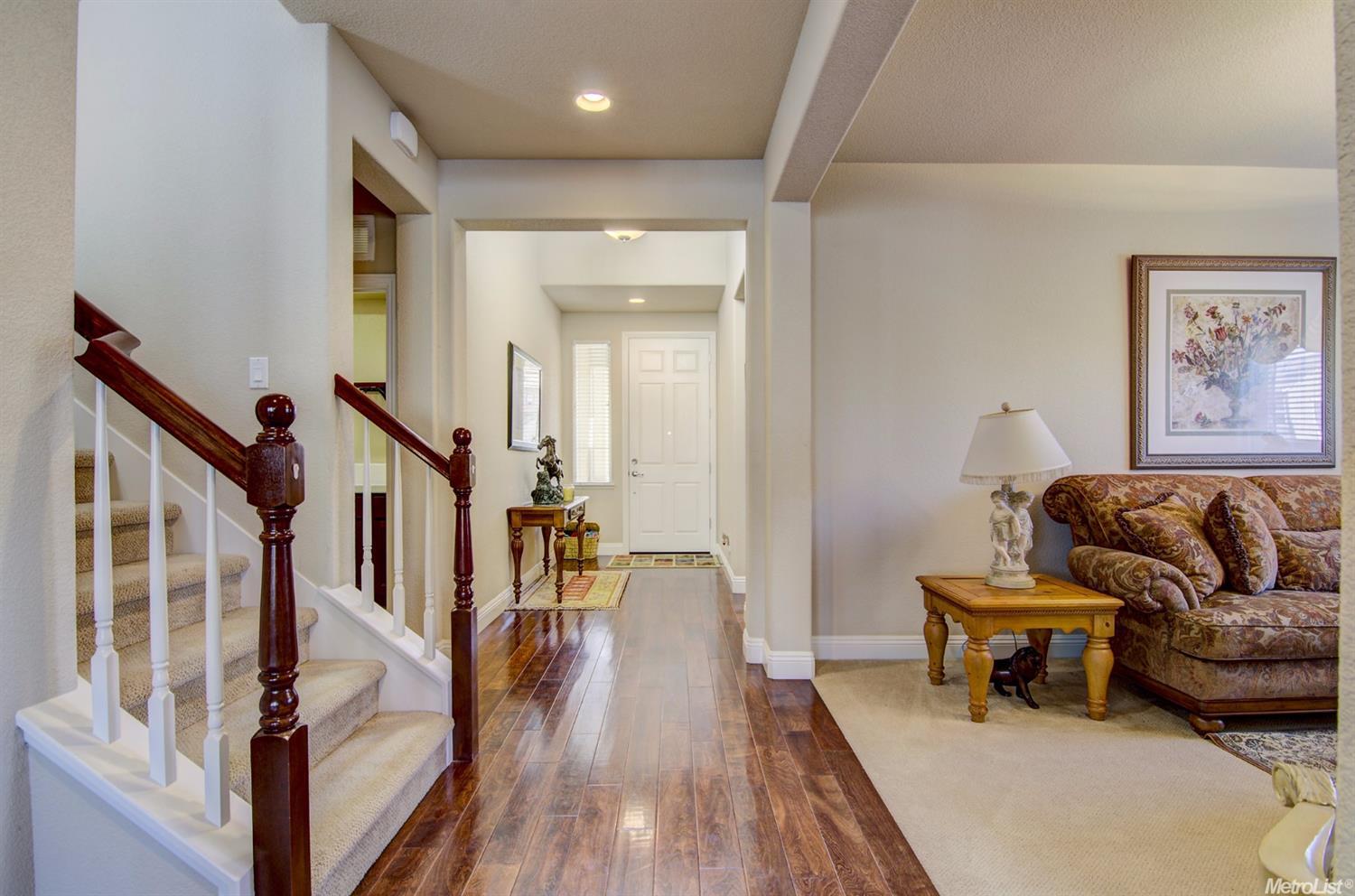For Sale: 901 Aubree Ln Rocklin, CA 95765