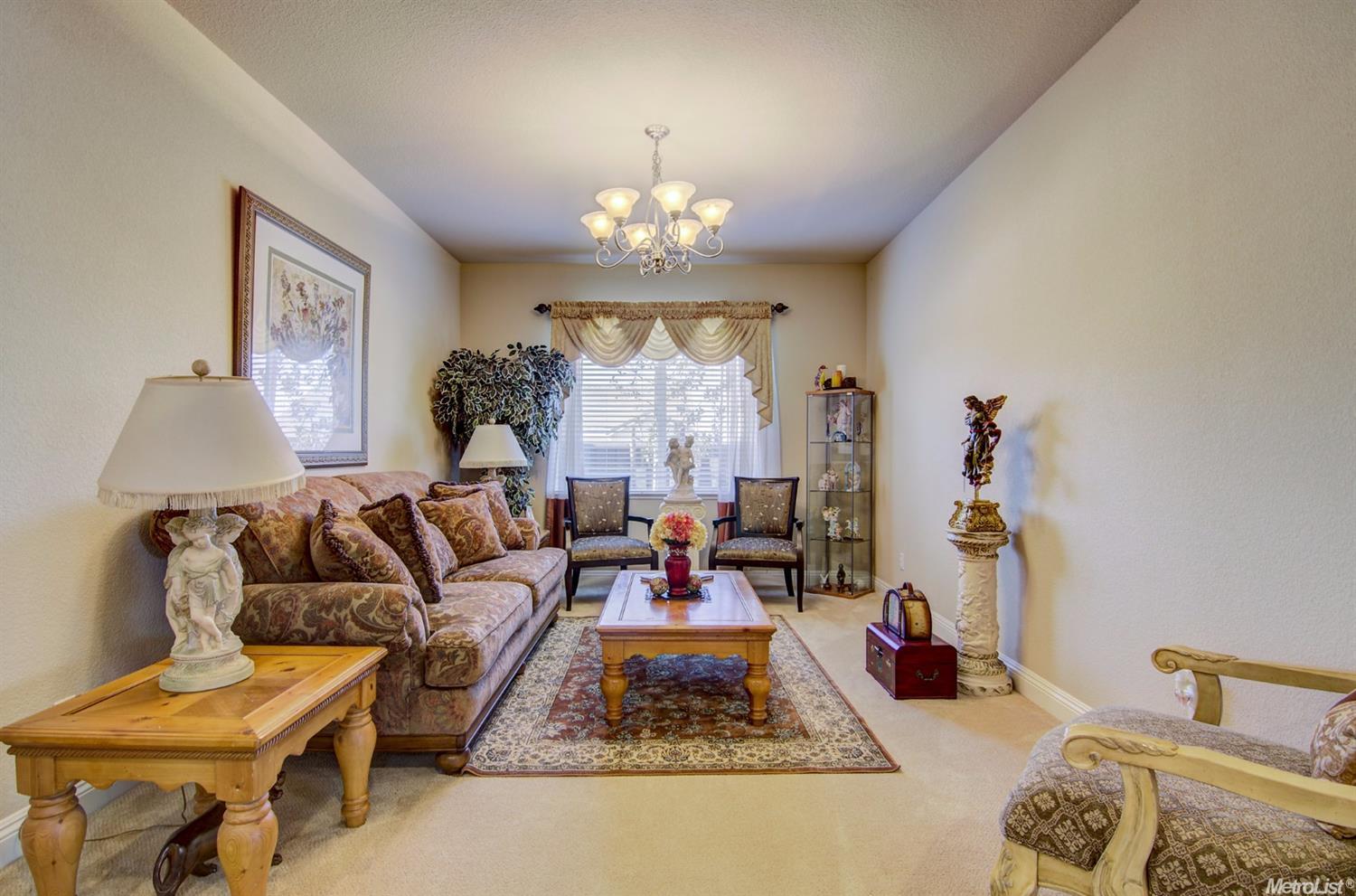 For Sale: 901 Aubree Ln Rocklin, CA 95765