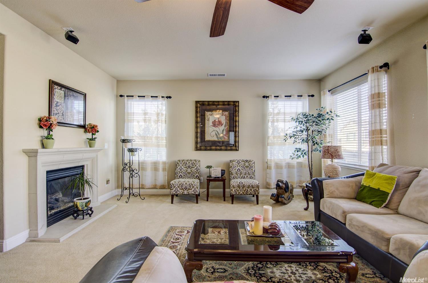 For Sale: 901 Aubree Ln Rocklin, CA 95765
