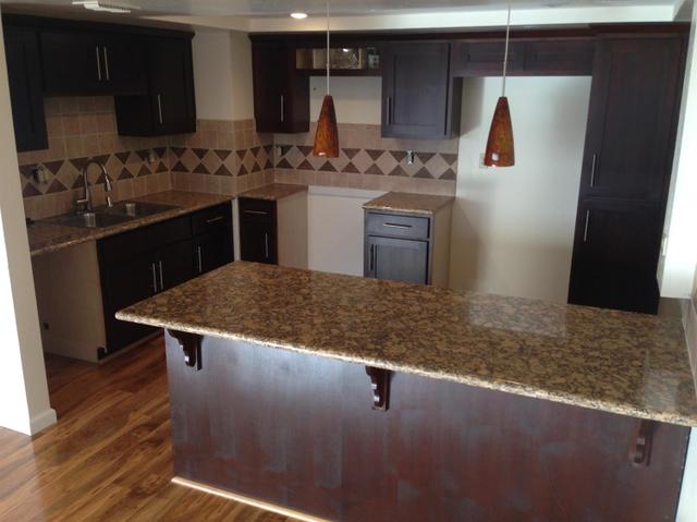 845 Bronze Ln