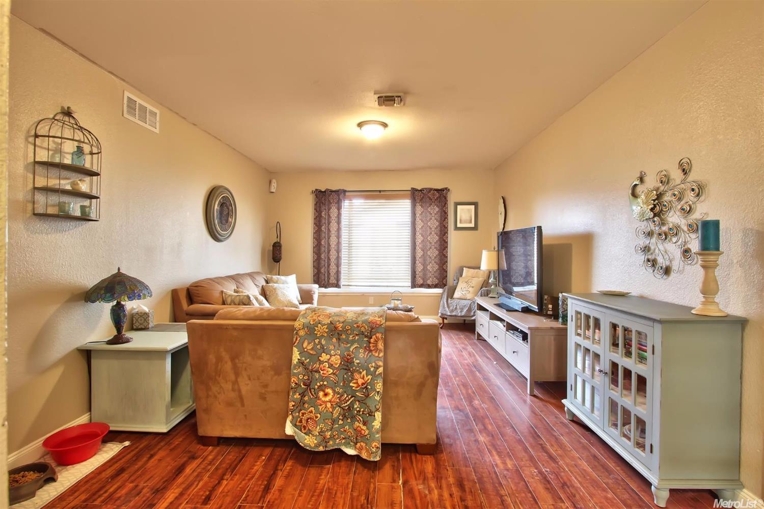 317 Lindley Dr