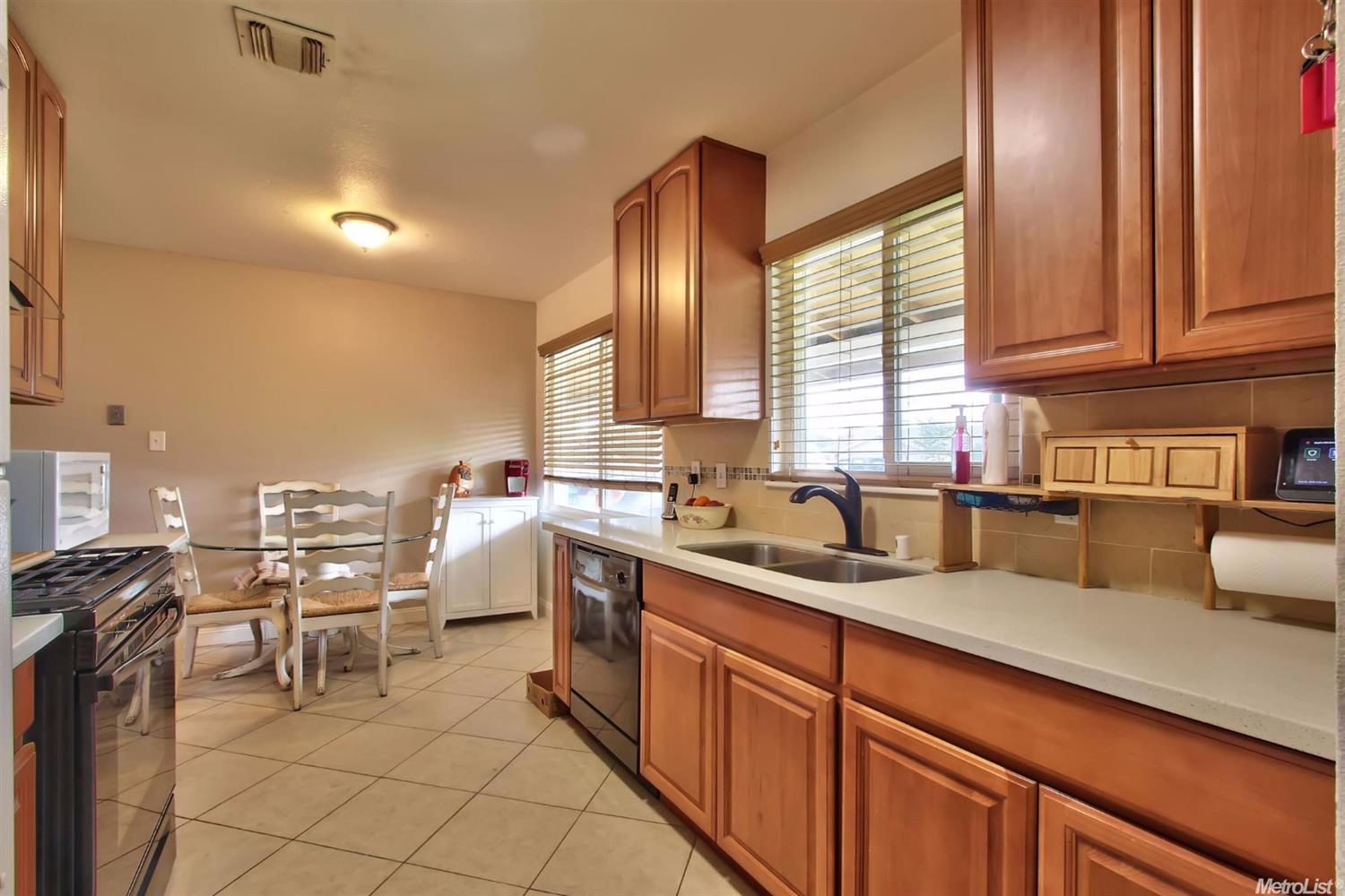 317 Lindley Dr