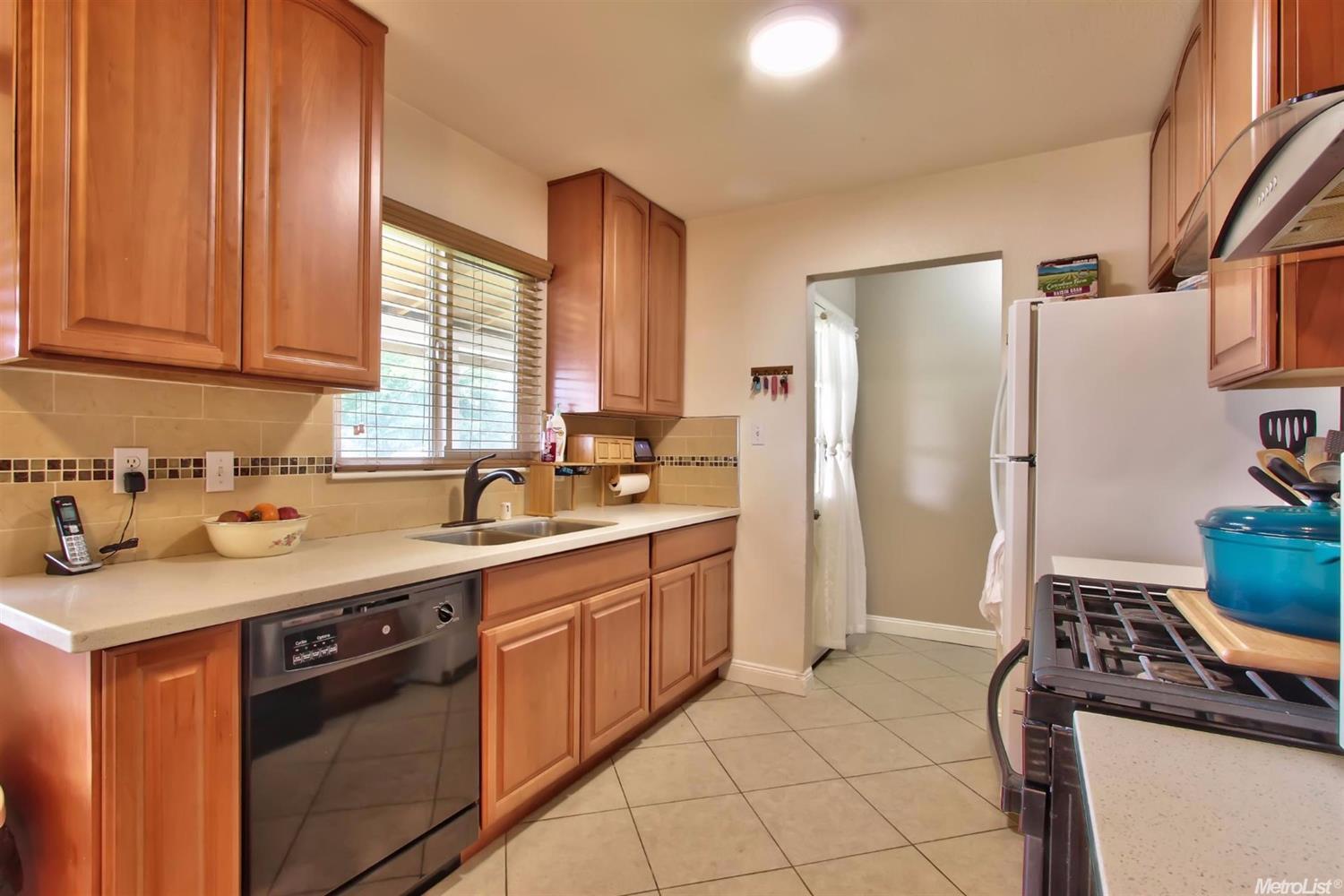 317 Lindley Dr