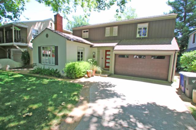 1226 Robertson Way