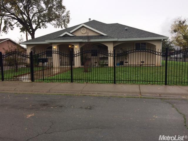 2725 52nd Ave