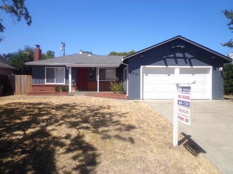 3050 Saint Joseph Dr