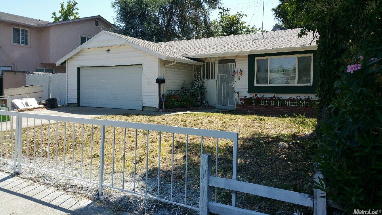 For Sale: 7332 21st St Sacramento, CA 95822