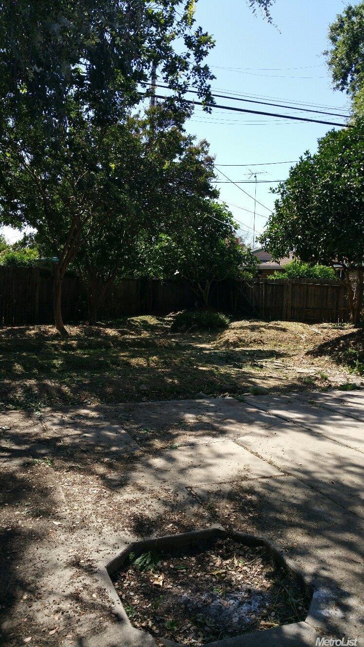 For Sale: 7332 21st St Sacramento, CA 95822
