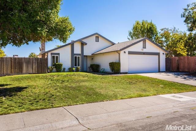 5929 Silver Shadow Cir