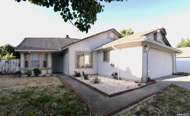 5929 Silver Shadow Cir