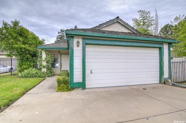 6241 Valley Hi Dr