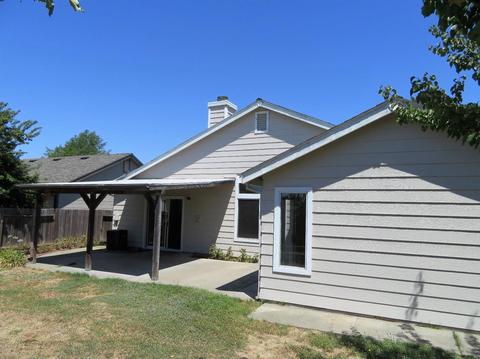 8638 Sunnybrae