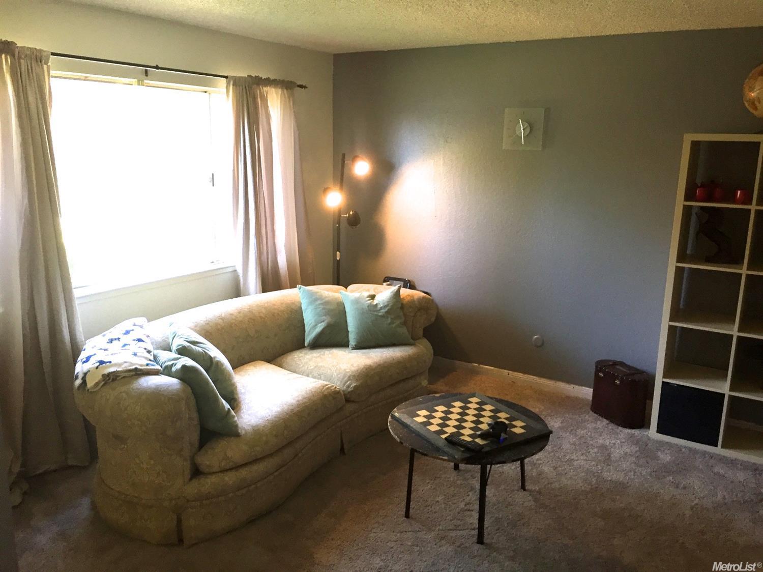 For Sale: 5949 Bamford Dr Sacramento, CA 95823
