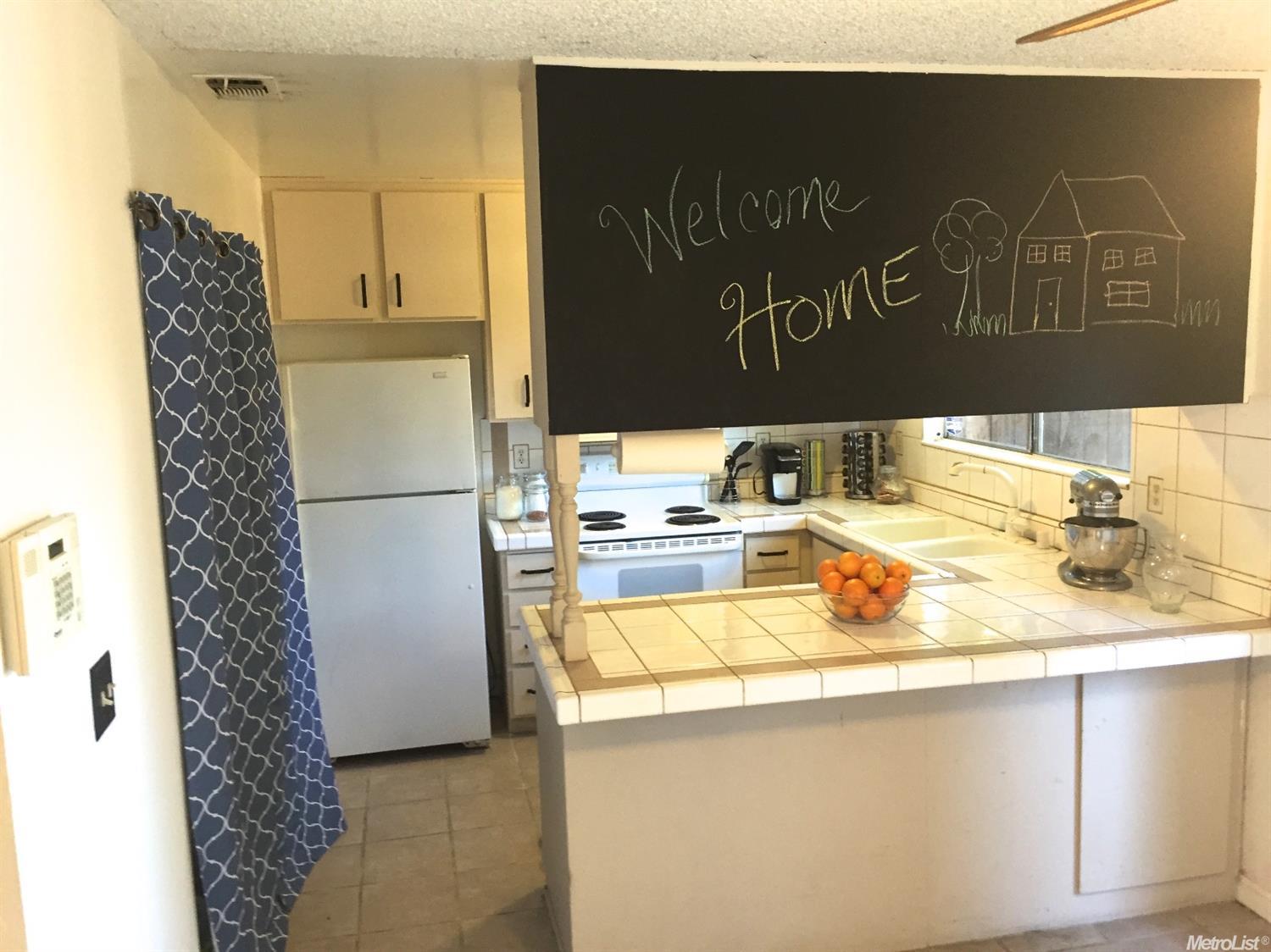 For Sale: 5949 Bamford Dr Sacramento, CA 95823