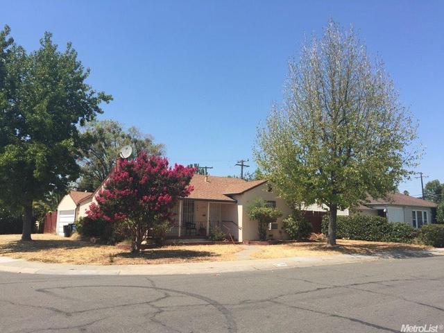 5831 W Sampson Blvd