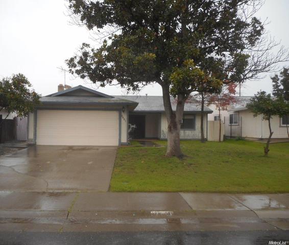 9101 Newhall Dr #12