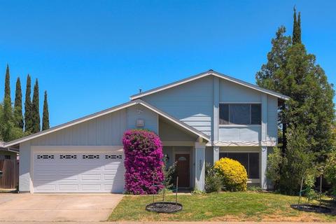 9372 Snowbird Way