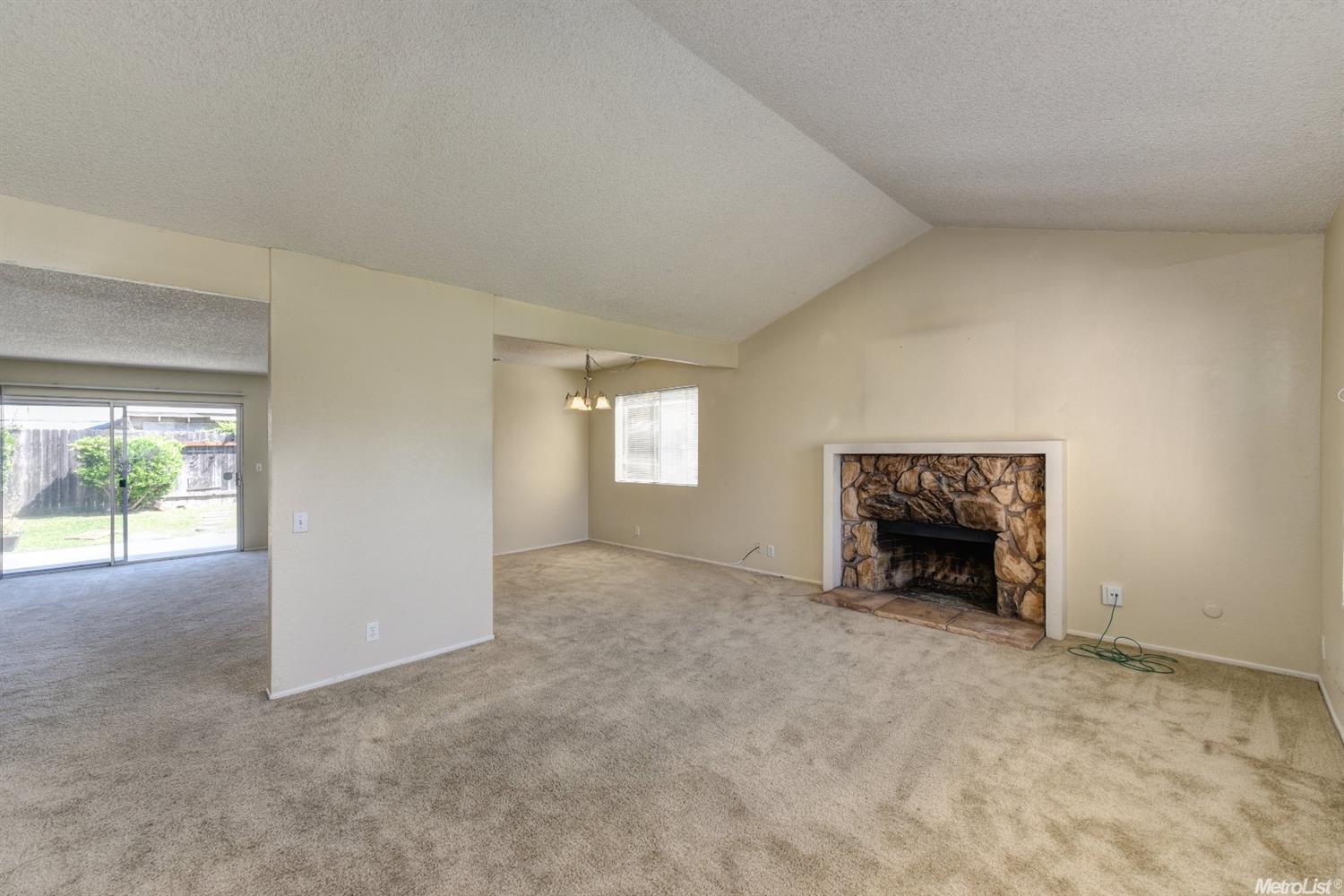 4371 Oxwood Dr