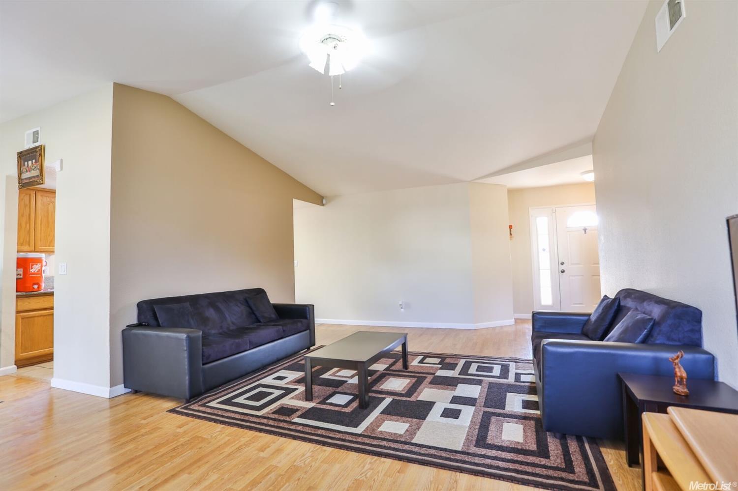 8664 Willow Grove Way