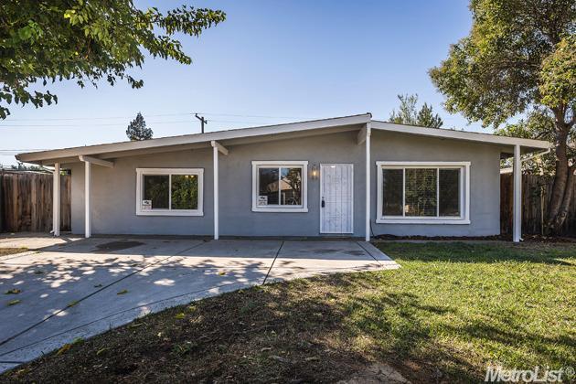 9768 Tribeca Dr