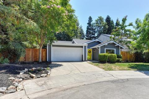 1215 Alder Tree Way