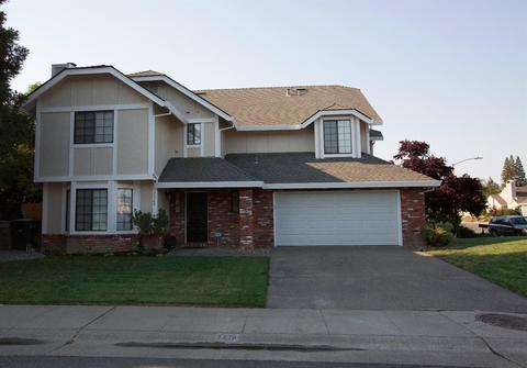 376 Little River Way