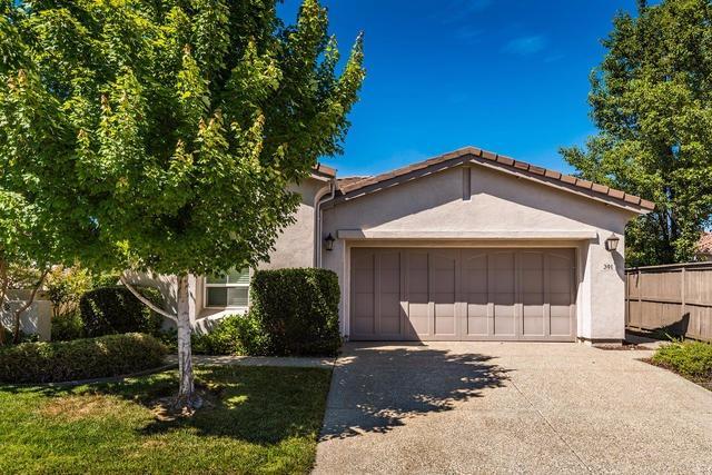11 Kitaj Ct