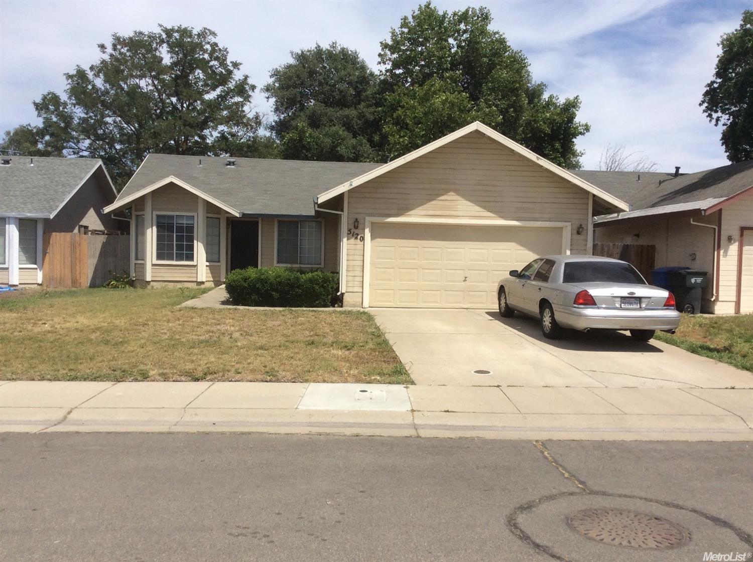 For Sale: 5120 Coppersmith Ave Sacramento, CA 95838