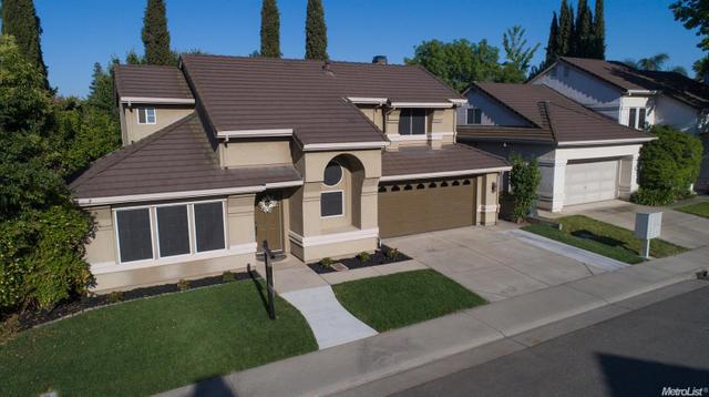 8218 Bluehaven Ct
