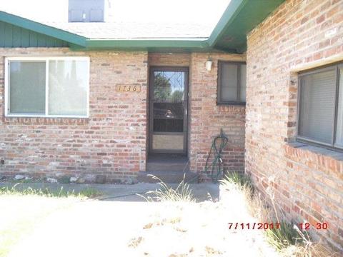 1812 Boardwalk Dr