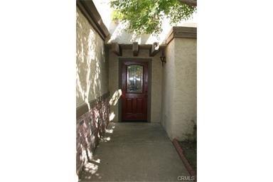 3 Bristol Ct