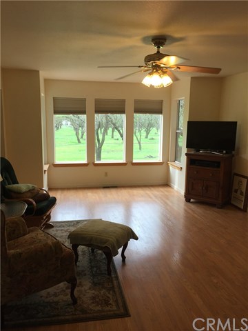 31 Floating Cloud Dr