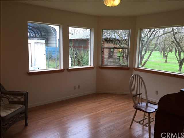 31 Floating Cloud Dr