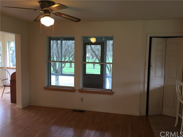 31 Floating Cloud Dr
