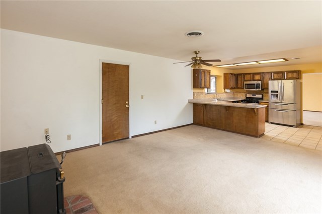 3 Freda Ct