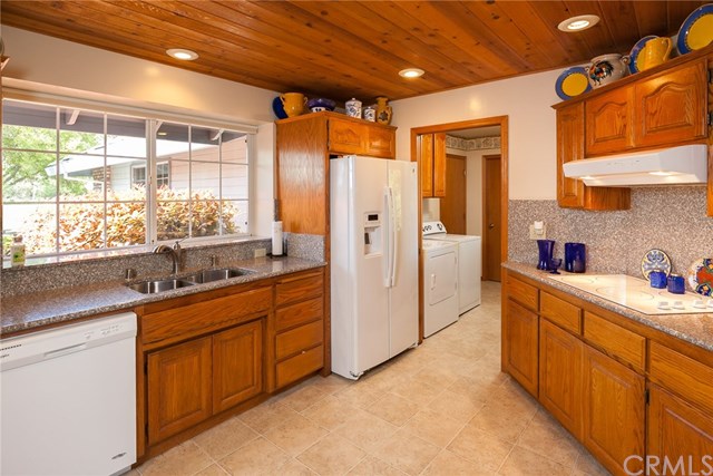 436 Valley View Dr