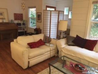 10458 Sierra Dr