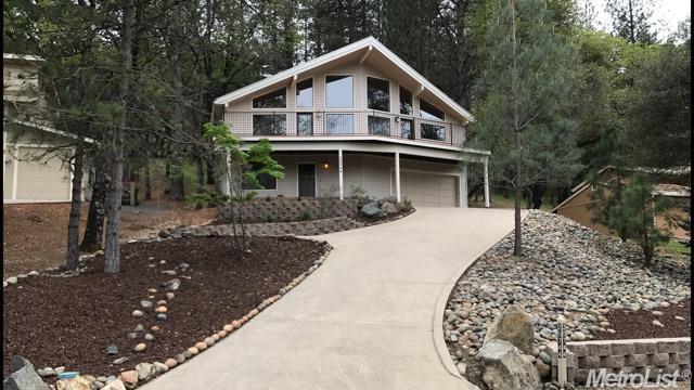 18198 Jayhawk Dr