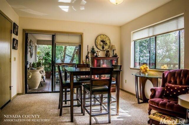 18358 Hummingbird Dr