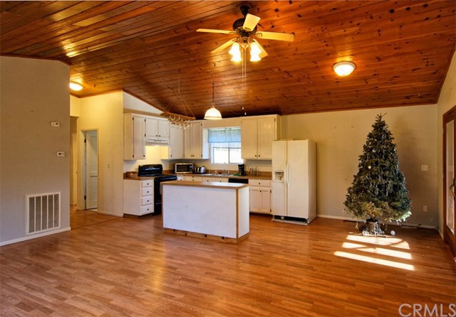 14081 Wycliff Way