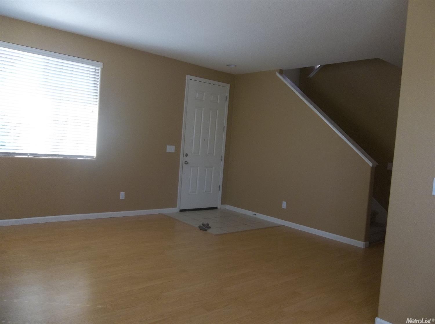 1613 Brookglen Dr