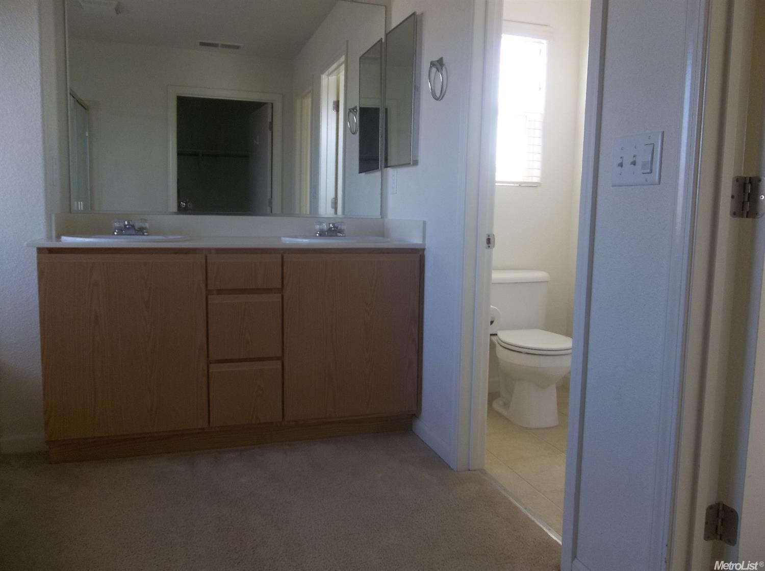 1613 Brookglen Dr