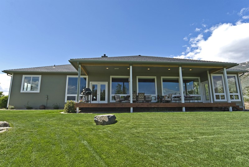 For Sale: 255 Hawkins Peak Rd Markleeville, CA 96120