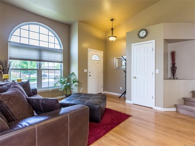For Sale: 2293 S Genoa St Aurora, CO 80013