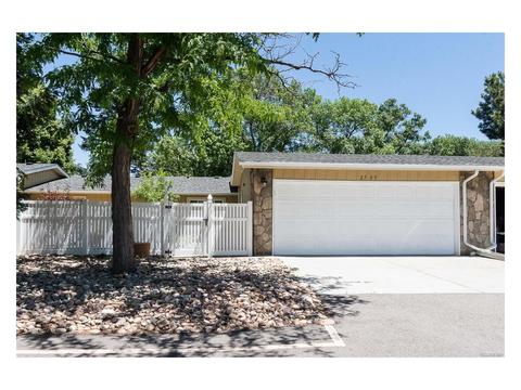 11233 E Harvard Dr