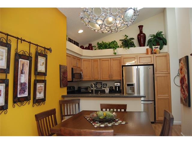 For Sale: 9895 Iris St Broomfield, CO 80021